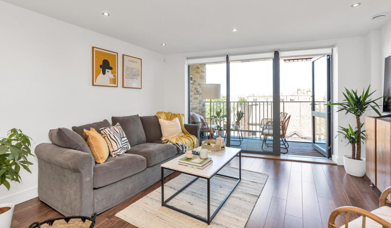 Modern Luxe Apt Just 10 Mins From Tower Bridge! Easy Access To Tube And Bus London Exteriör bild